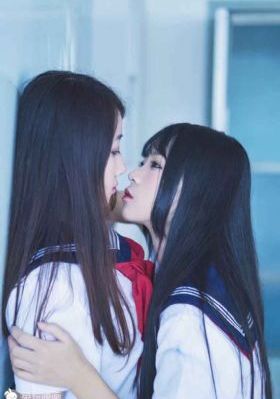 哭泣少女乐队