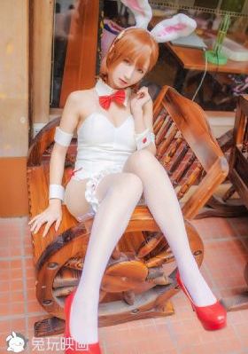 出租屋偷窥隔壁小两口过在线