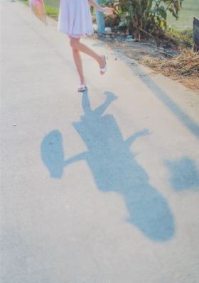 奇怪的美发沙龙在线
